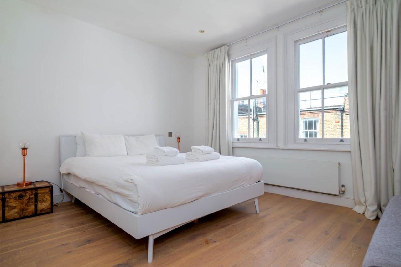 Guestready - Top Floor West Kensington Home Лондон Экстерьер фото